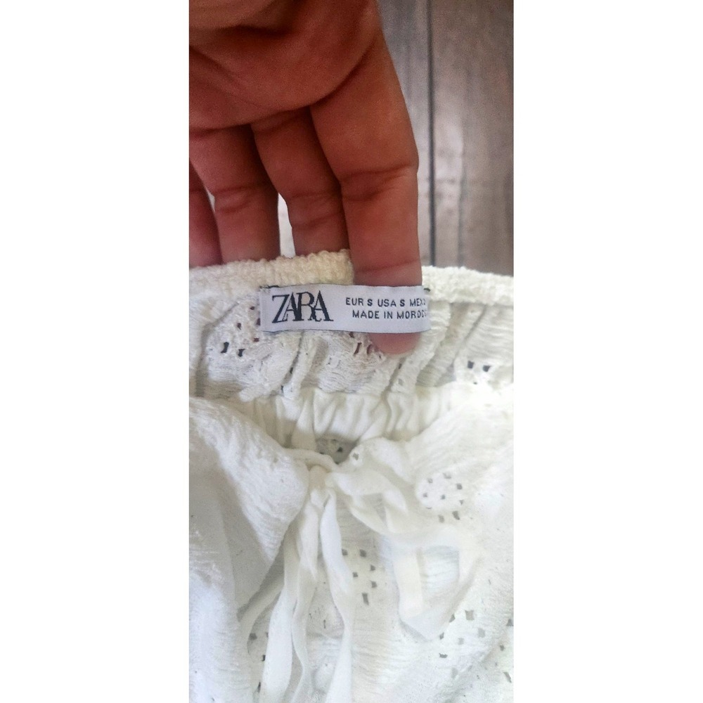 ZARA White Eyelet Camisole Tie Front Adjustable Straps Women's Size S